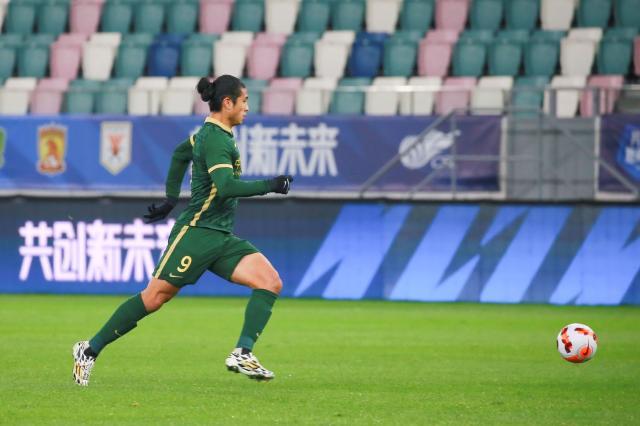 球速体育-【中超】张玉宁破门姜祥佑点球绝杀 国安2比1河南